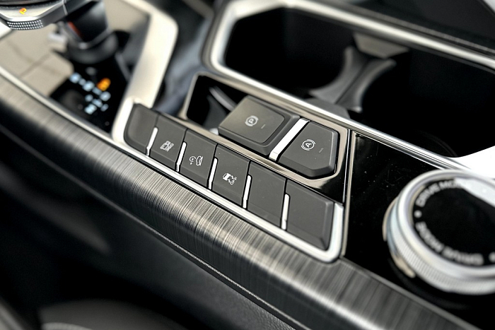 Geely Tugella, Бензин, 2.0, Автомат, Полный привод, Кроссовер - 17