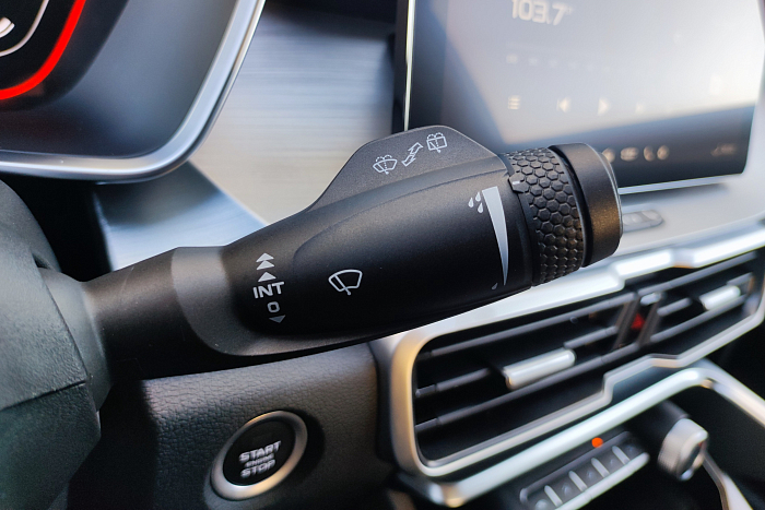 Geely Coolray, Бензин, 1.5, Робот, Передний привод, Внедорожник - 21