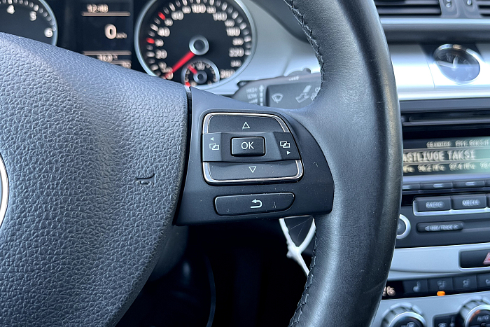 Volkswagen Passat B7, Бензин, 1.8, Механическая, Передний привод, Седан - 18