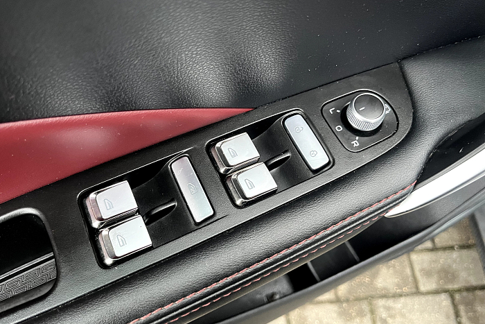 Geely Coolray, Бензин, 1.5, Робот, Передний привод, Внедорожник - 24