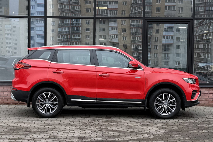 Geely Atlas Pro, Бензин, 1.5, Робот, Полный привод, Внедорожник - 2