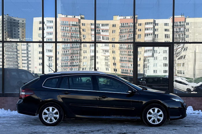 Renault Laguna III, Дизель, 1.5, Механическая, Передний привод, Универсал - 3