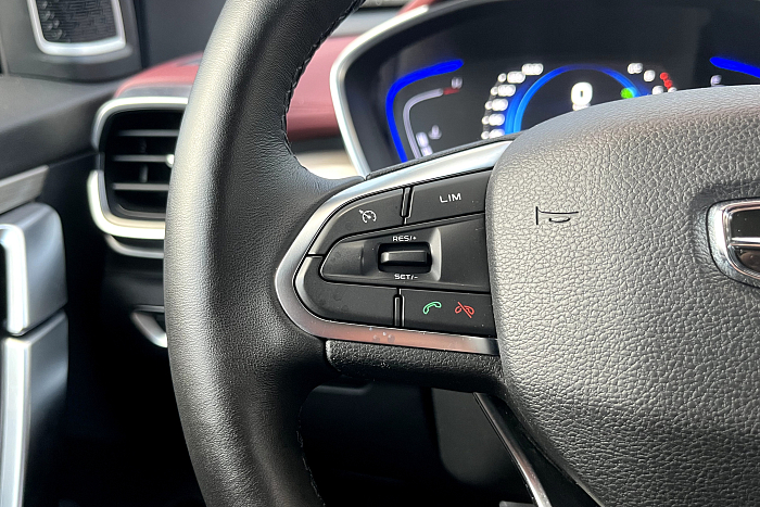 Geely Coolray, Бензин, 1.5, Робот, Передний привод, Внедорожник - 18