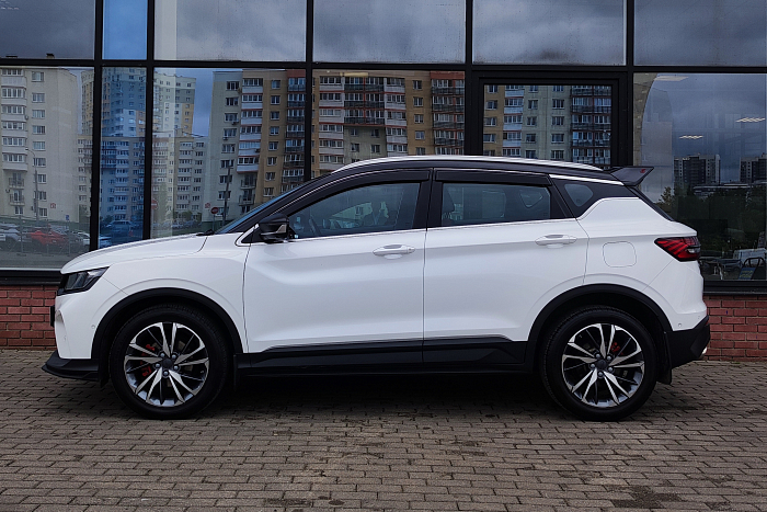 Geely Coolray, Бензин, 1.5, Робот, Передний привод, Внедорожник - 7