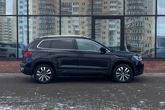 Volkswagen  Taos, Бензин, 1.4, Автомат, Передний привод, Внедорожник - 4