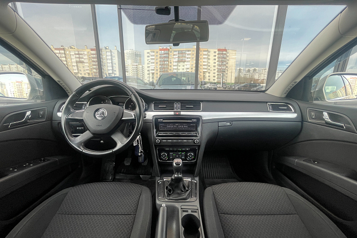 Skoda Superb, Бензин, 1.8, Механическая, Передний привод, Лифтбэк - 8