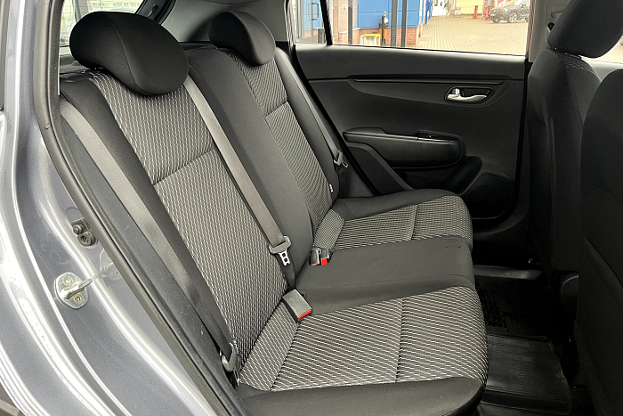 Kia Rio X-line, Бензин, 1.6, Автомат, Передний привод, Хэтчбек - 10