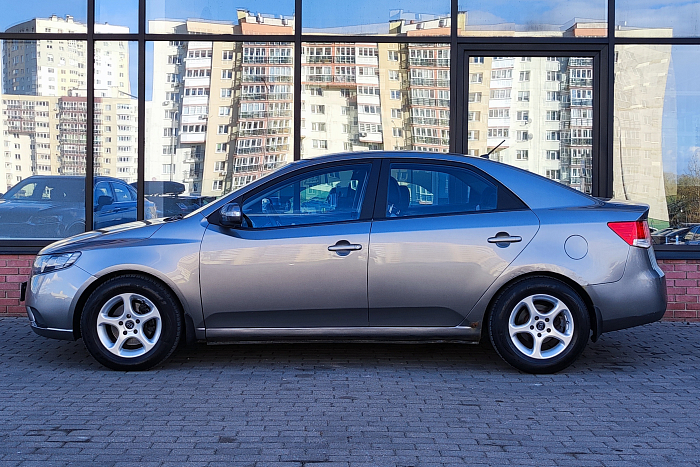 Kia Cerato, Бензин, 1.6, Автомат, Передний привод, Седан - 7