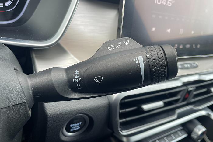 Geely Coolray, Бензин, 1.5, Робот, Передний привод, Внедорожник - 17