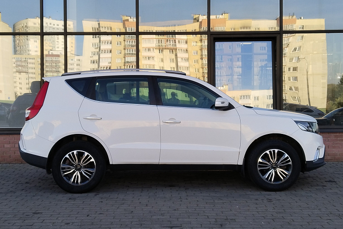 Geely Emgrand X7, Бензин, 2.0, Автомат, Передний привод, Внедорожник - 3