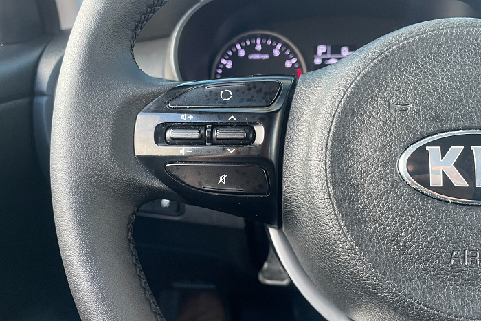 Kia  Rio X-line, Бензин, 1.6, Автомат, Передний привод, Хэтчбек - 16