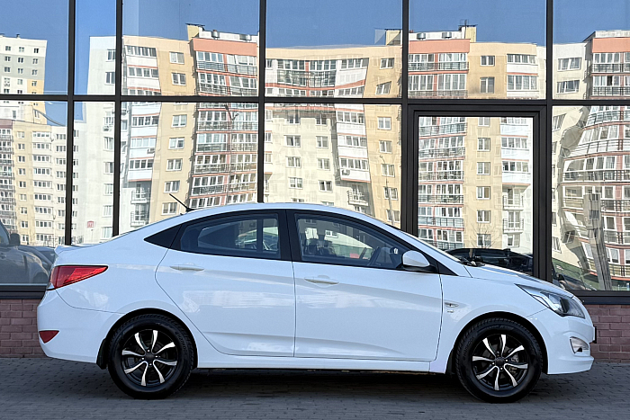 Hyundai Solaris, Бензин, 1.6, Механическая, Передний привод, Седан - 3