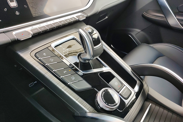 Geely Atlas Pro, Бензин, 1.5, Автомат, Передний привод, Внедорожник - 16