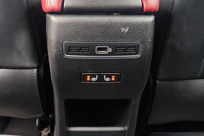 Geely Coolray, Бензин, 1.5, Робот, Передний привод, Внедорожник - 24