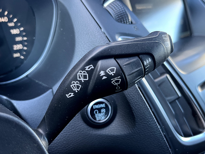 Ford Focus, Дизель, 1.5, Робот, Передний привод, Универсал - 18