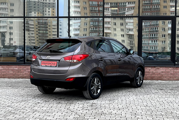Hyundai ix35, Бензин, 2.0, Автомат, Передний привод, Внедорожник - 3