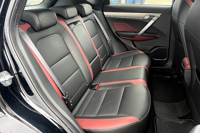 Belgee X50, Бензин, 1.5, Робот, Передний привод, Внедорожник - 10