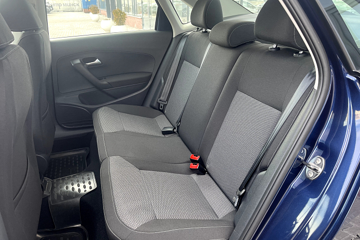 Volkswagen Polo Sedan, Бензин, 1.6, Автомат, Передний привод, Седан - 11