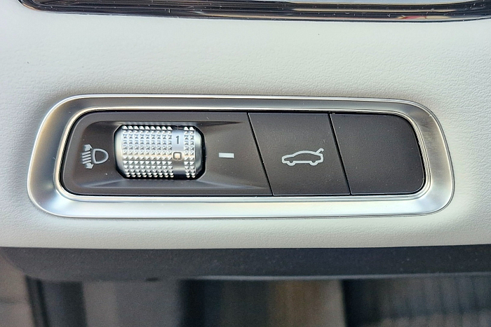 Geely Emgrand, Бензин, 1.5, Вариатор, Передний привод, Седан - 16