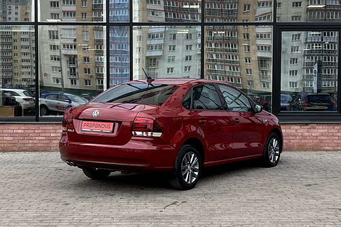 Volkswagen Polo Sedan, Бензин, 1.4, Механическая, Передний привод, Седан - 3