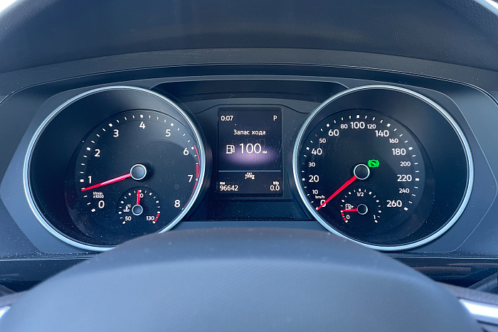 Volkswagen Tiguan, Бензин, 1.4, Робот, Передний привод, Кроссовер - 14