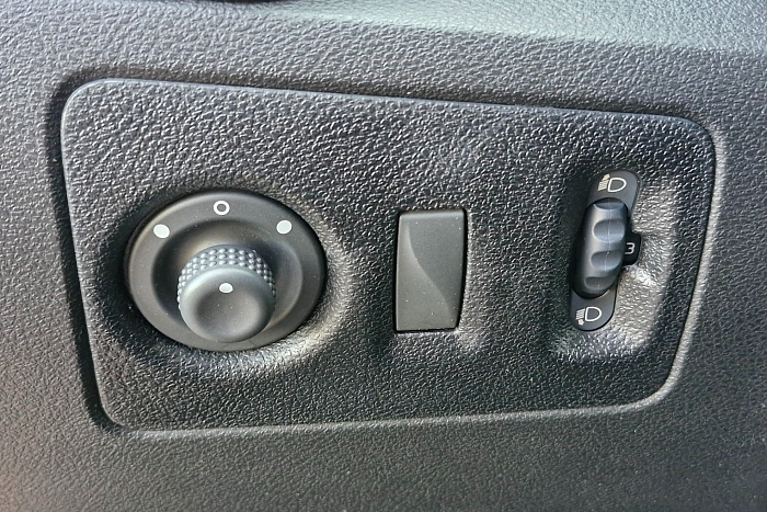  Lada XRAY, Бензин, 1.6, Механическая, Передний привод, Хэтчбек - 15