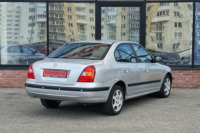 Hyundai Elantra, Дизель, 2.0, Механическая, Передний привод, Седан - 5