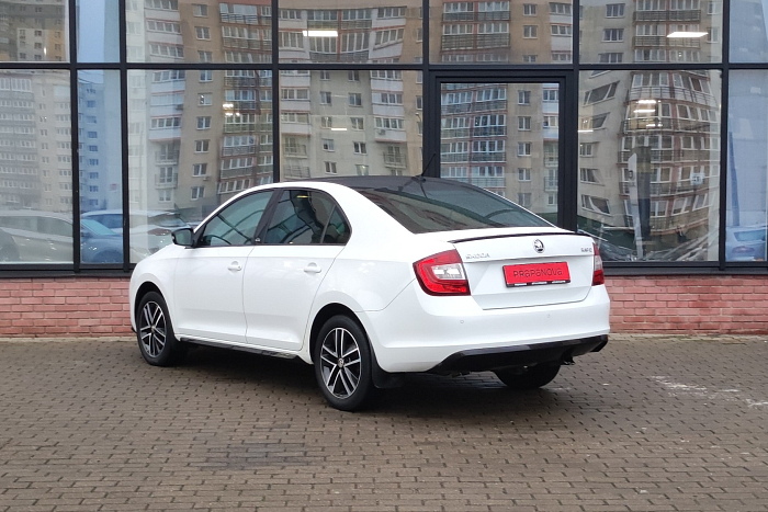 Skoda Rapid, Бензин, 1.4, Робот, Передний привод, Лифтбэк - 6