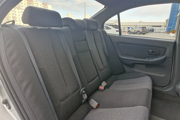 Hyundai Elantra, Дизель, 2.0, Механическая, Передний привод, Седан - 13