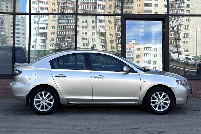 Mazda 3 BK, Бензин, 1.6, Механическая, Передний привод - 3
