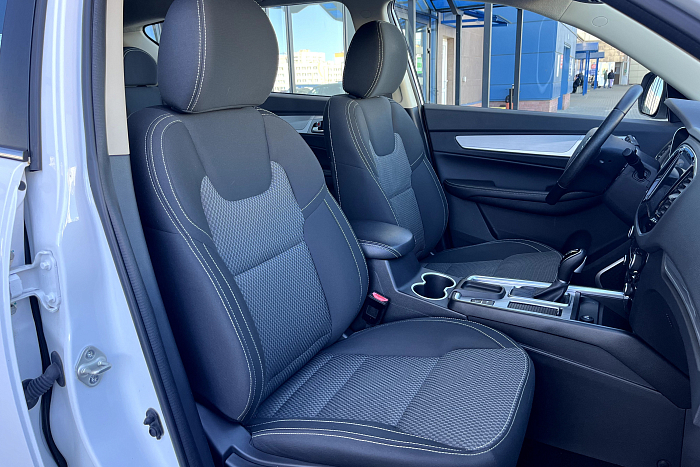 Geely Emgrand X7, Бензин, 2.0, Автомат, Передний привод, Внедорожник - 9