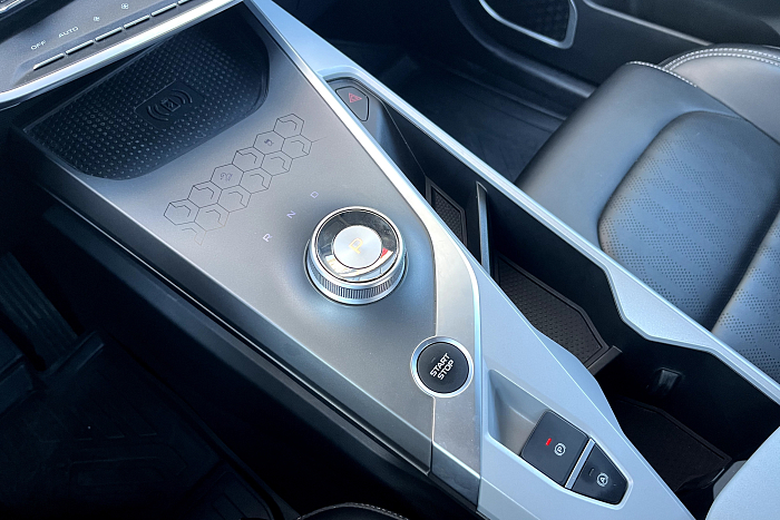 Geely Geometry C, Электро, Автомат, Передний привод, Хэтчбек - 15