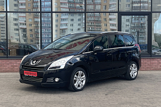 Peugeot 5008, Дизель, 1.6, Механическая, Передний привод, Универсал