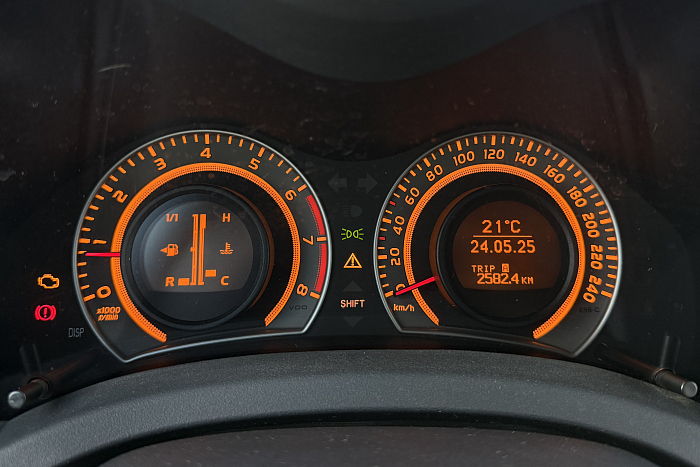 Toyota Auris, Бензин, 1.3, Механическая, Передний привод, Хэтчбек - 15