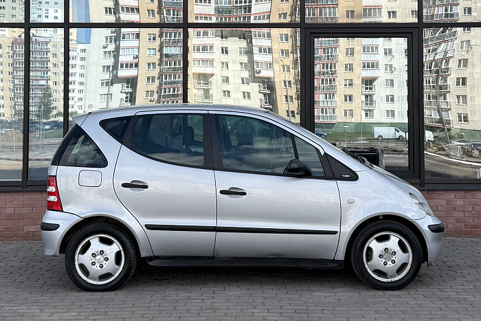Mercedes-Benz w168, Бензин, 1.4, Механическая, Передний привод, Хэтчбек - 3