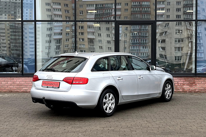 Audi A4, Бензин, 1.8, Вариатор, Передний привод, Универсал - 3