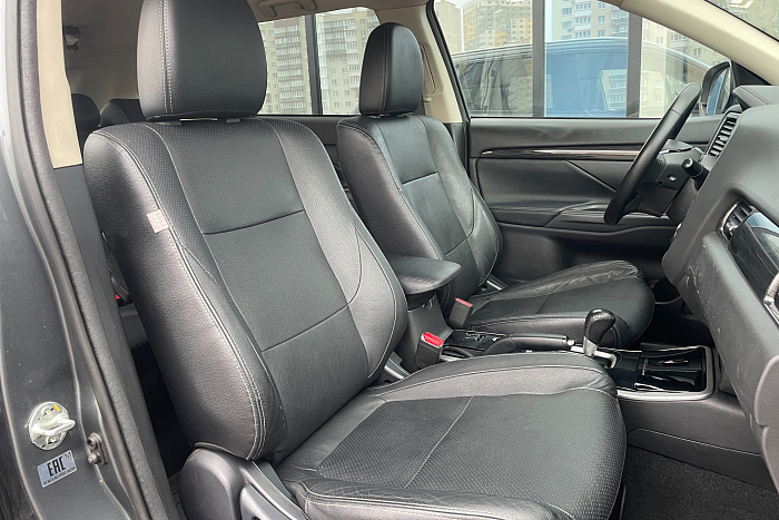 Mitsubishi Outlander, Бензин, 2.0, Вариатор, Полный привод, Внедорожник - 11