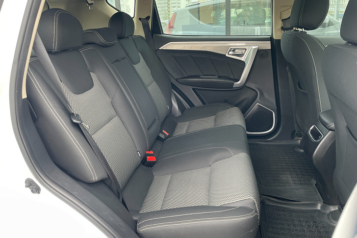 Geely Emgrand X7, Бензин, 2.0, Автомат, Передний привод, Внедорожник - 12