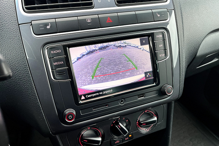 Volkswagen Polo Sedan, Бензин, 1.6, Автомат, Передний привод, Седан - 14