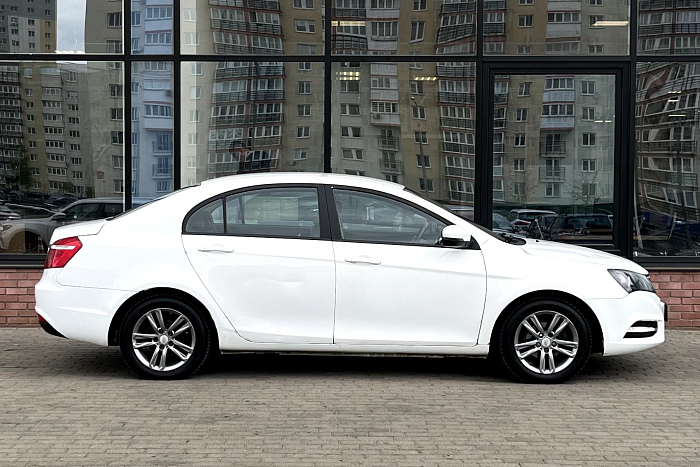 Geely Emgrand 7, Бензин, 1.8, Вариатор, Передний привод, Седан - 2