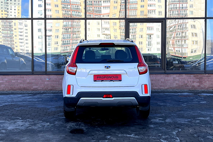 Geely Emgrand X7, Бензин, 2.0, Автомат, Передний привод, Внедорожник - 4