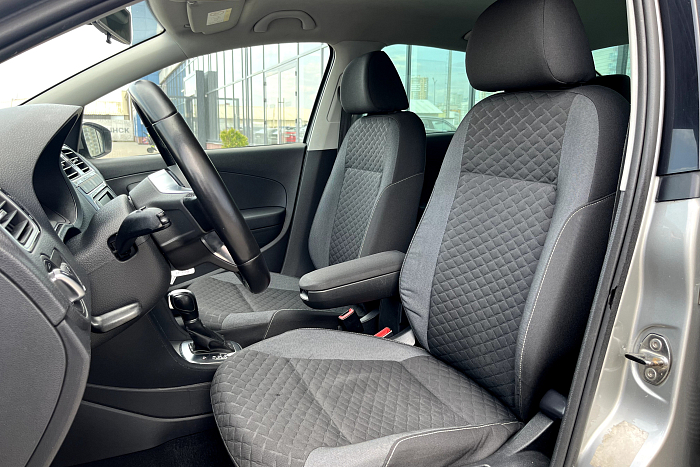 Volkswagen Polo Sedan, Бензин, 1.6, Автомат, Передний привод, Седан - 8