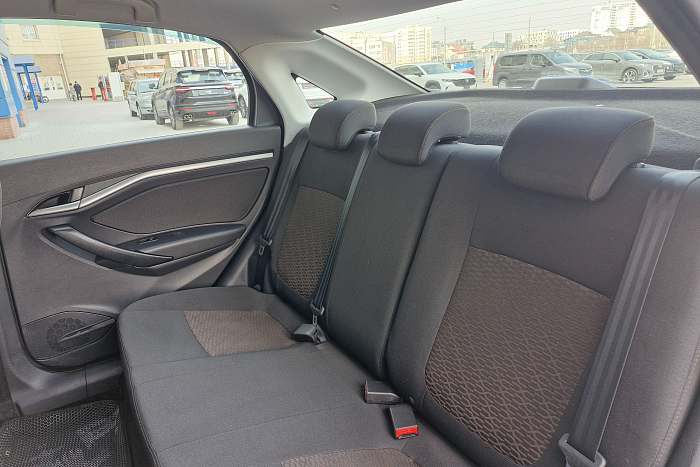 Lada Vesta, Бензин, 1.6, Робот, Передний привод, Седан - 12