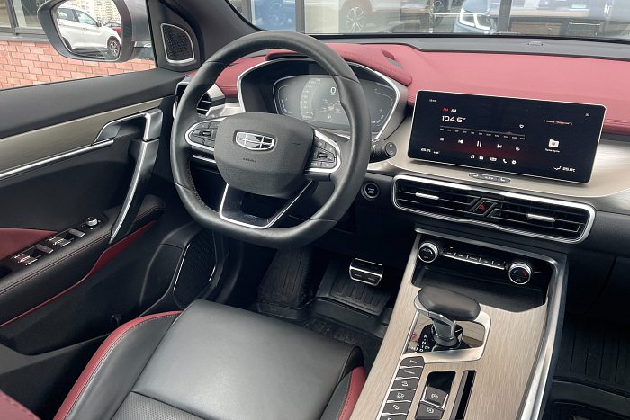 Geely Coolray, Бензин, 1.5, Робот, Передний привод, Внедорожник - 9