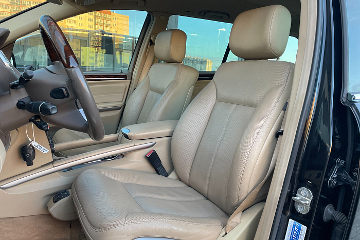 Mercedes-Benz GL 420 CDI, Дизель, 4.0, Автомат, Полный привод, Внедорожник - 10