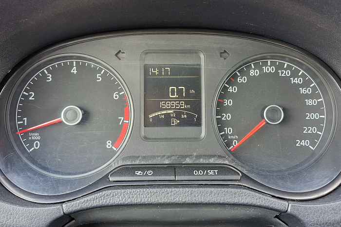 Volkswagen Polo Sedan, Бензин, 1.6, Механическая, Передний привод, Седан - 19