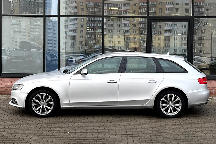Audi A4 B8, Бензин, 1.8, Механическая, Передний привод, Универсал - 4