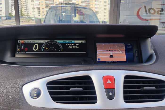 Renault Scenic, Дизель, 1.5, Механическая, Передний привод, Минивэн - 15