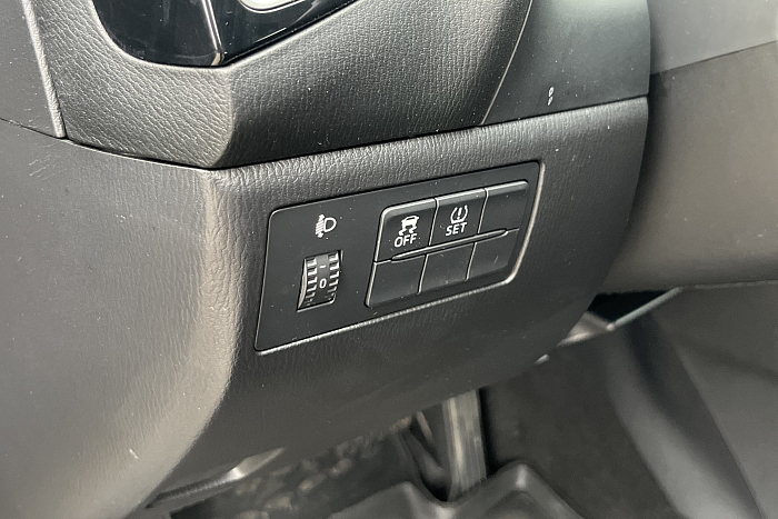 Mazda 3, Бензин, 1.6, Автомат, Передний привод, Седан - 17