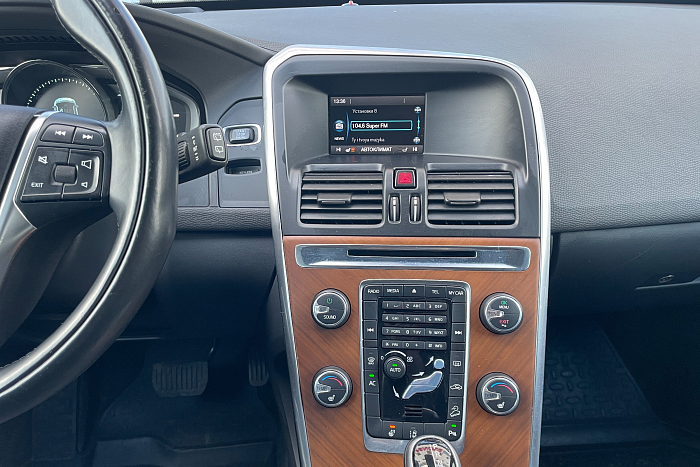 Volvo XC60, Бензин, 3.0, Автомат, Полный привод, Внедорожник - 19